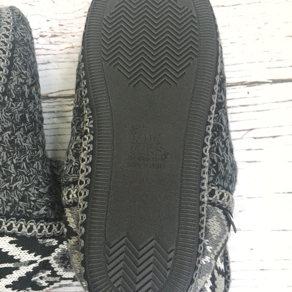 NWT Original Muk Luks Slippers Size 11-12 - Picture 9 of 11